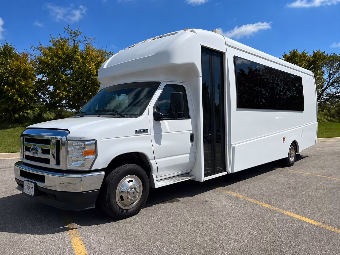 Henderson Birthday, Sweet 16, & Quinceañera Party Bus Rentals