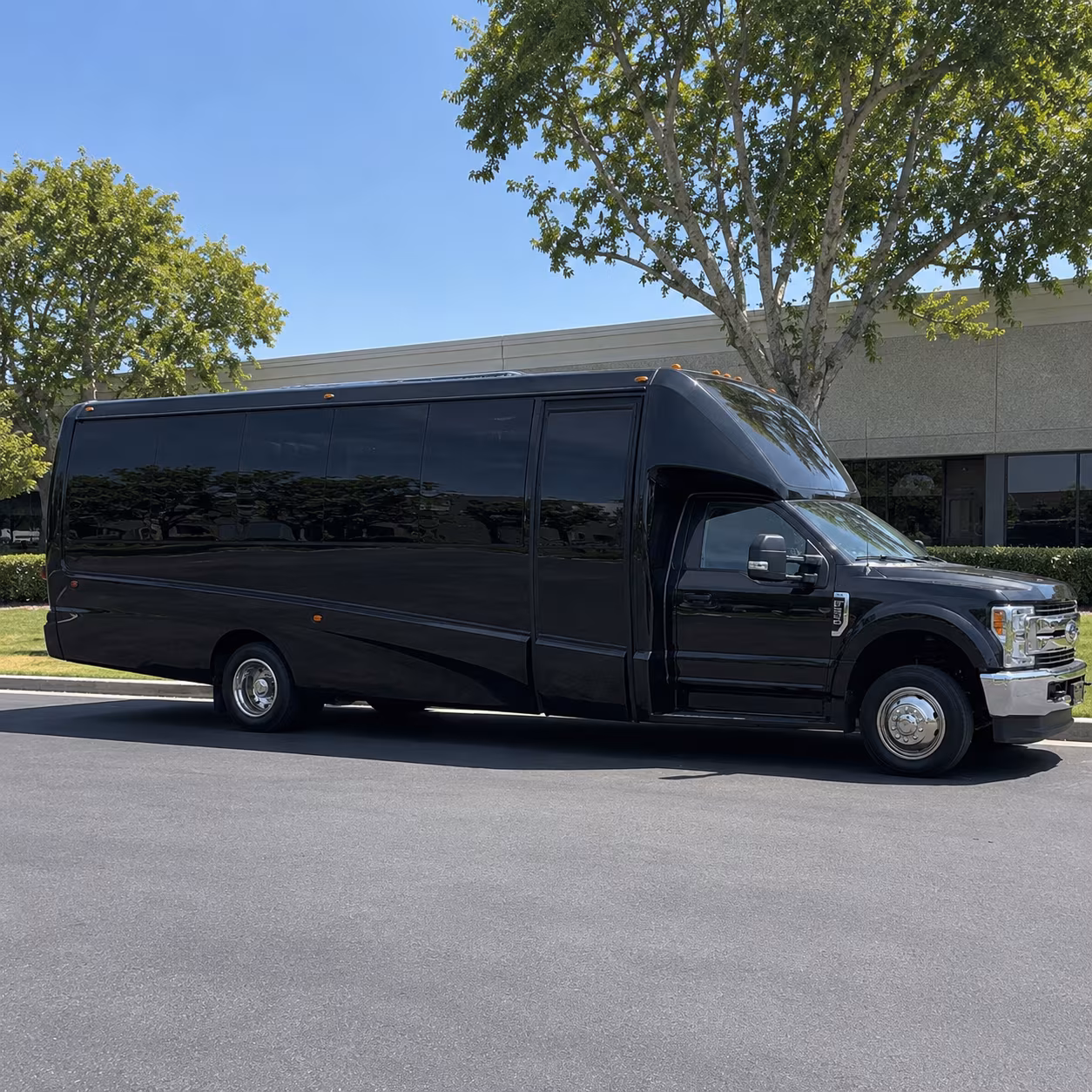 North Las Vegas Birthday, Sweet 16, & Quinceañera Party Bus Rentals