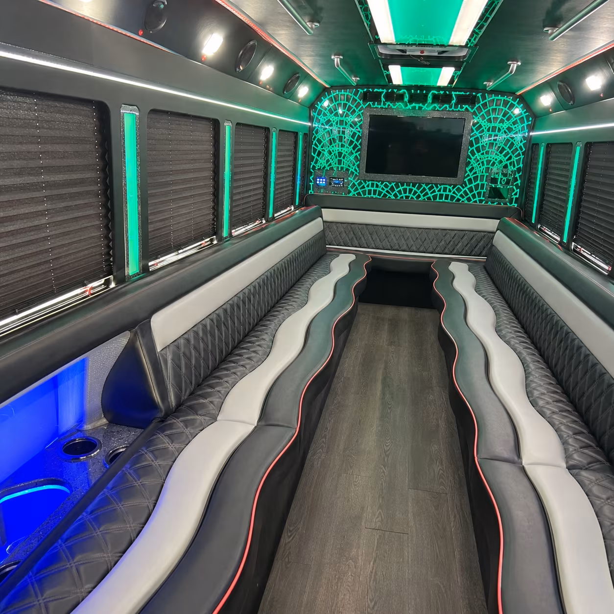 Paradise Homecoming & Prom Party Bus Rentals