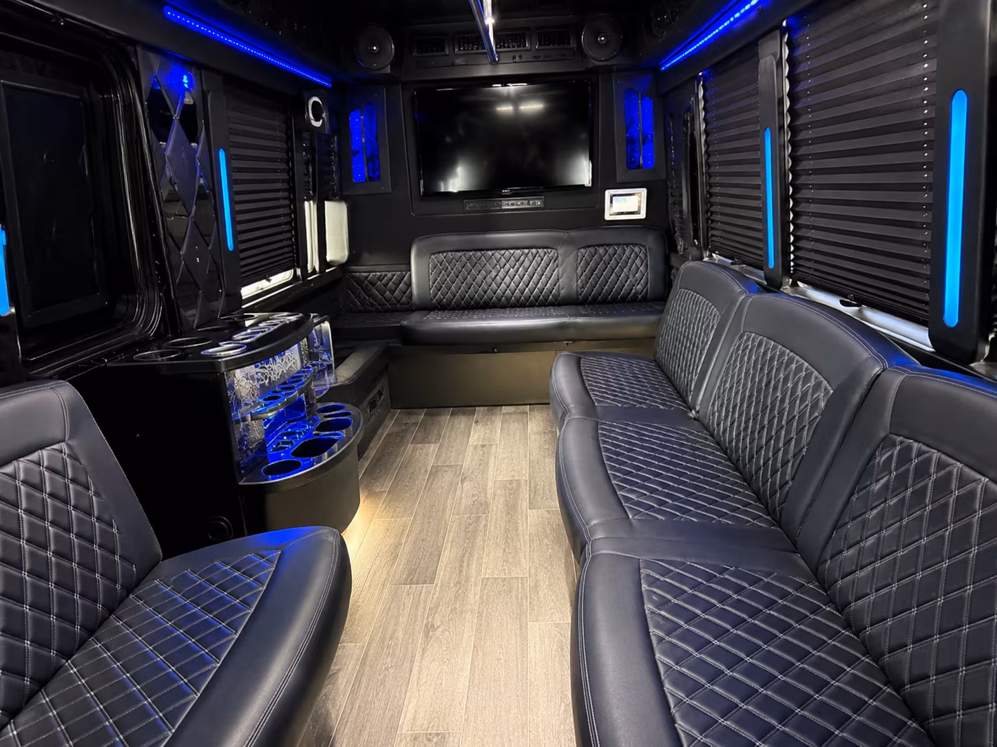 Rancho Cucamonga Birthday, Sweet 16, & Quinceañera Party Bus Rentals