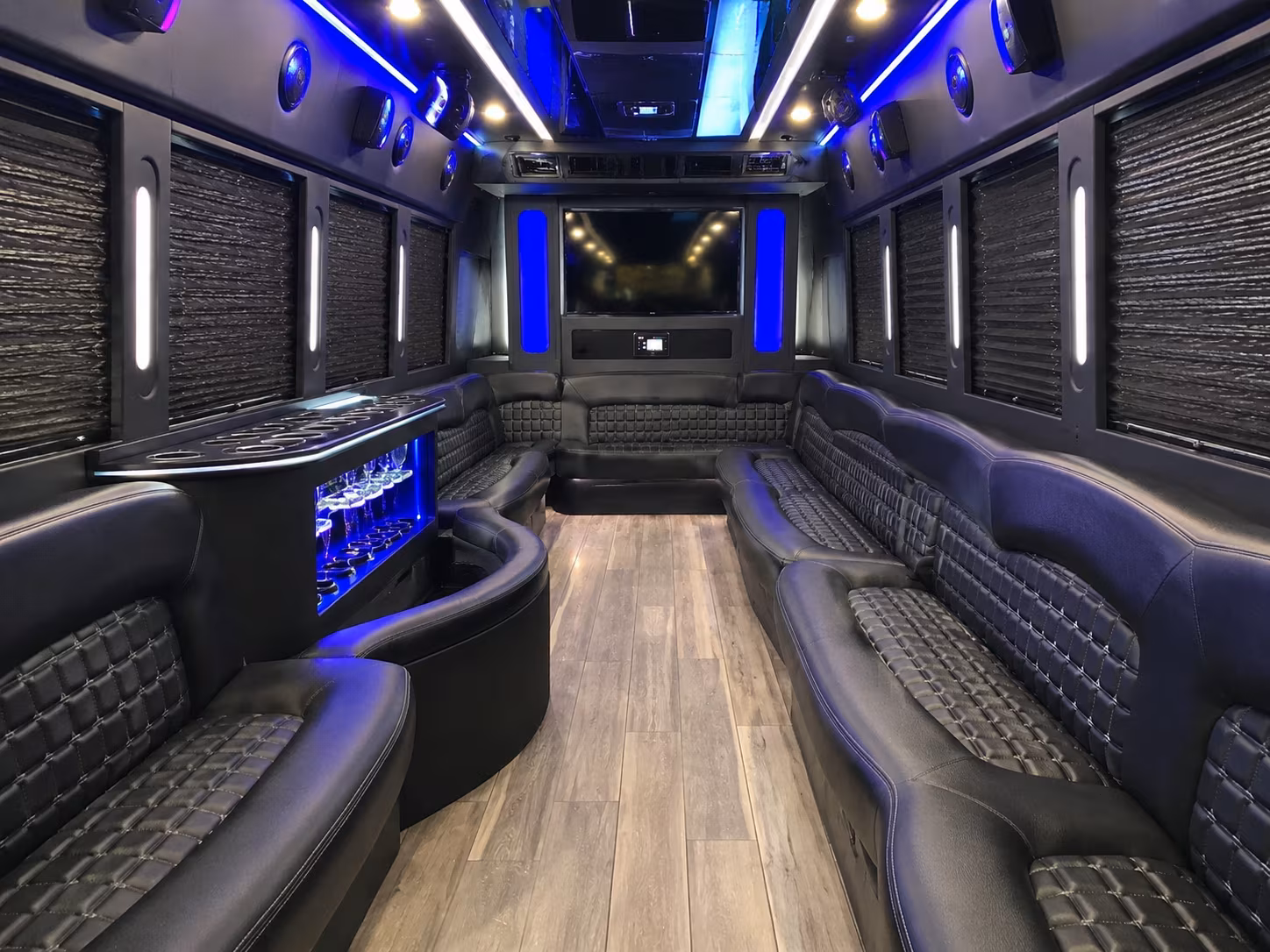 Rancho Cucamonga Homecoming & Prom Party Bus Rentals