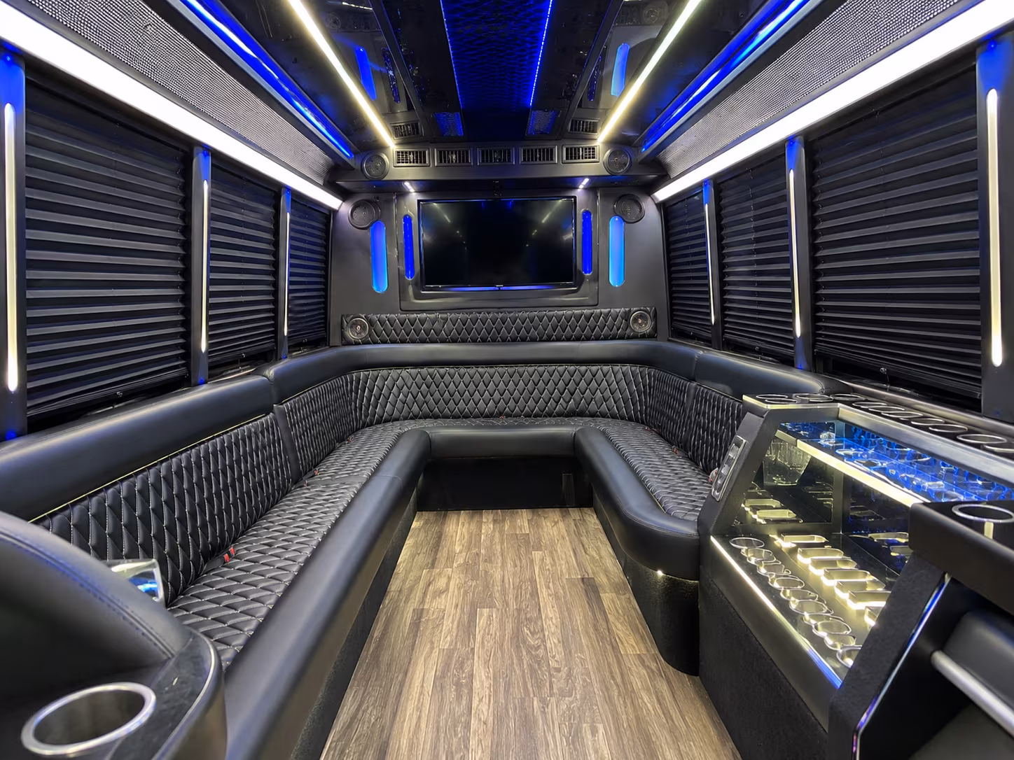 Victorville Homecoming & Prom Party Bus Rentals